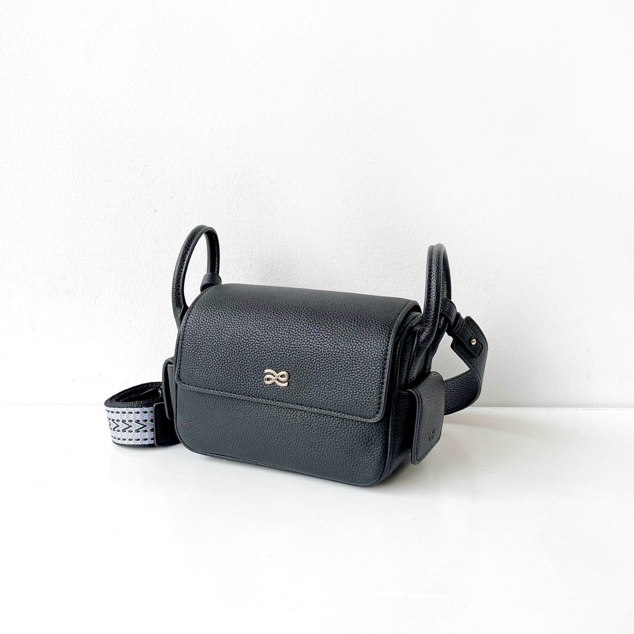 HOLB - Treasure 24 PU - Black