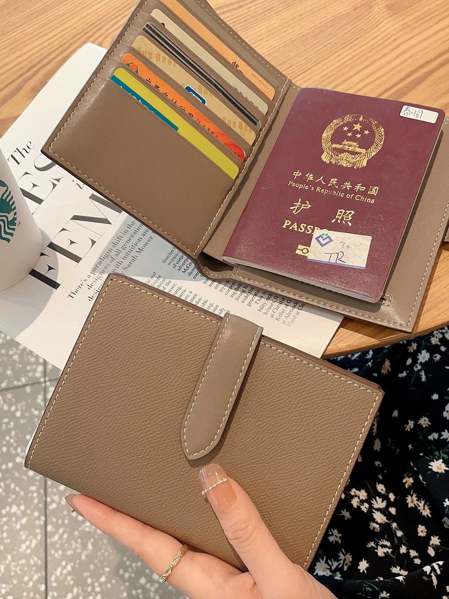 CHNB Saffiano Passport Holder - Khaki