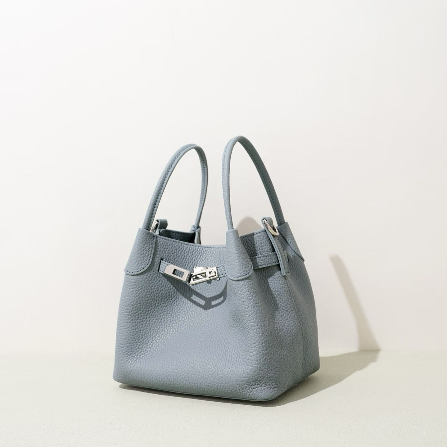 CHNB Bucket Bag SHW - Blue